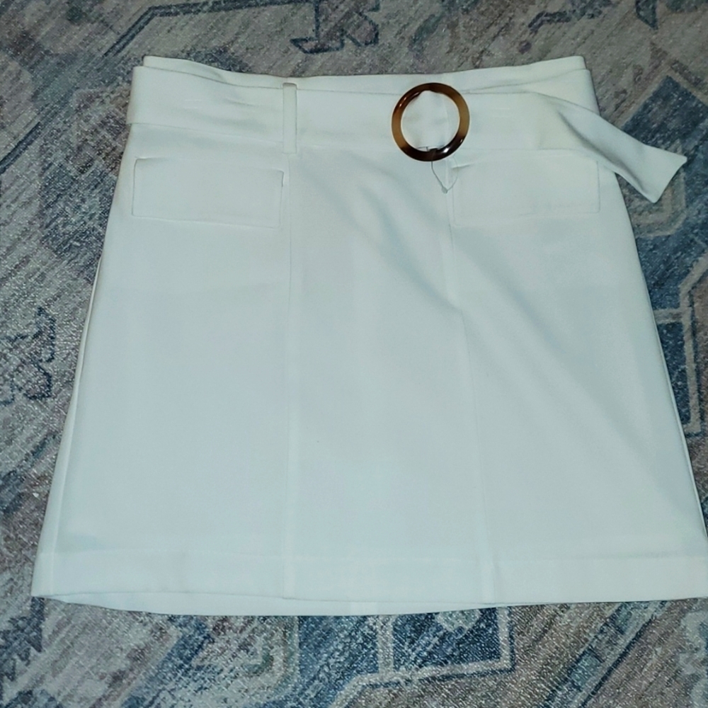 Takara White a-line skirt